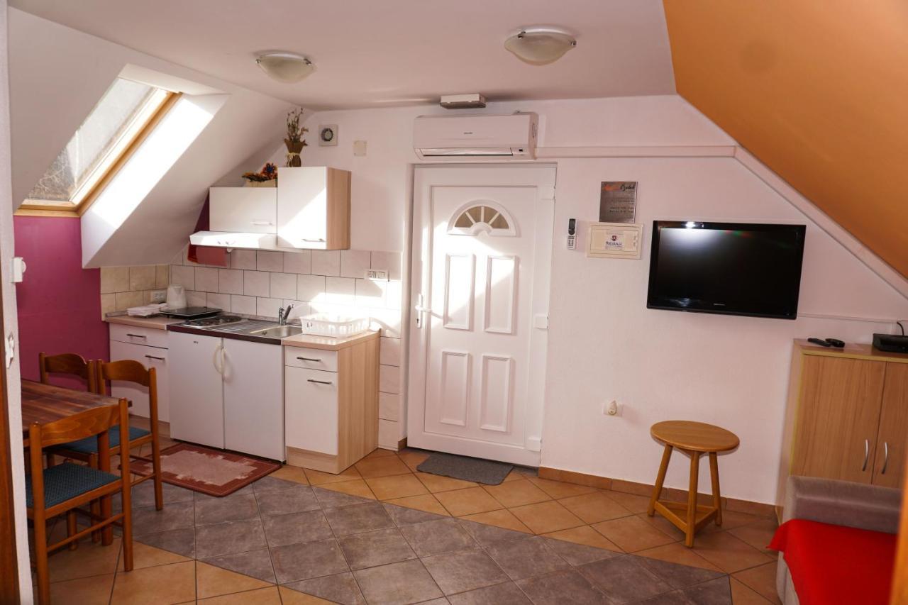 Apartment Ozebek Cerkno Extérieur photo